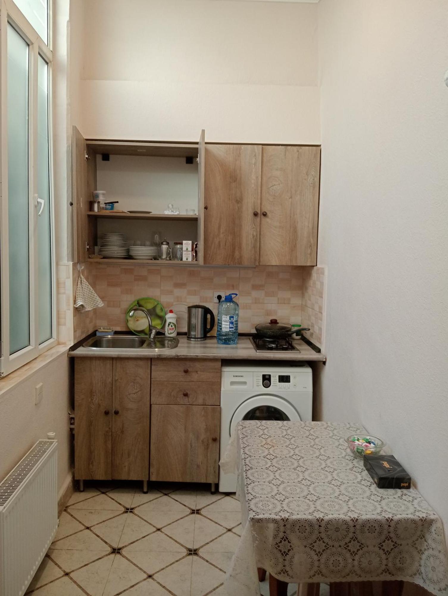 Apartment On The Delara Aliyeva Street 巴库 外观 照片